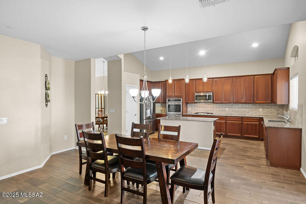 8716 West Denstone Road Marana, AZ 85653 - Photo 21 of 42