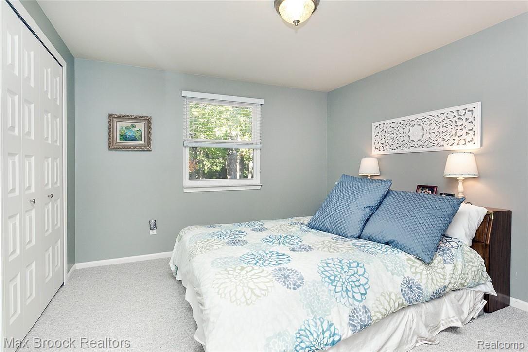 2922 Powderhorn Ridge Road Rochester, MI 48309 - Photo 19 of 31 Powderhorn Ridge-26.jpg