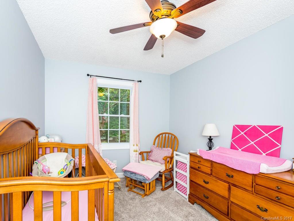 78 Church Road Fairview, NC 28730 - Photo 13 of 23 Gallery Image 13