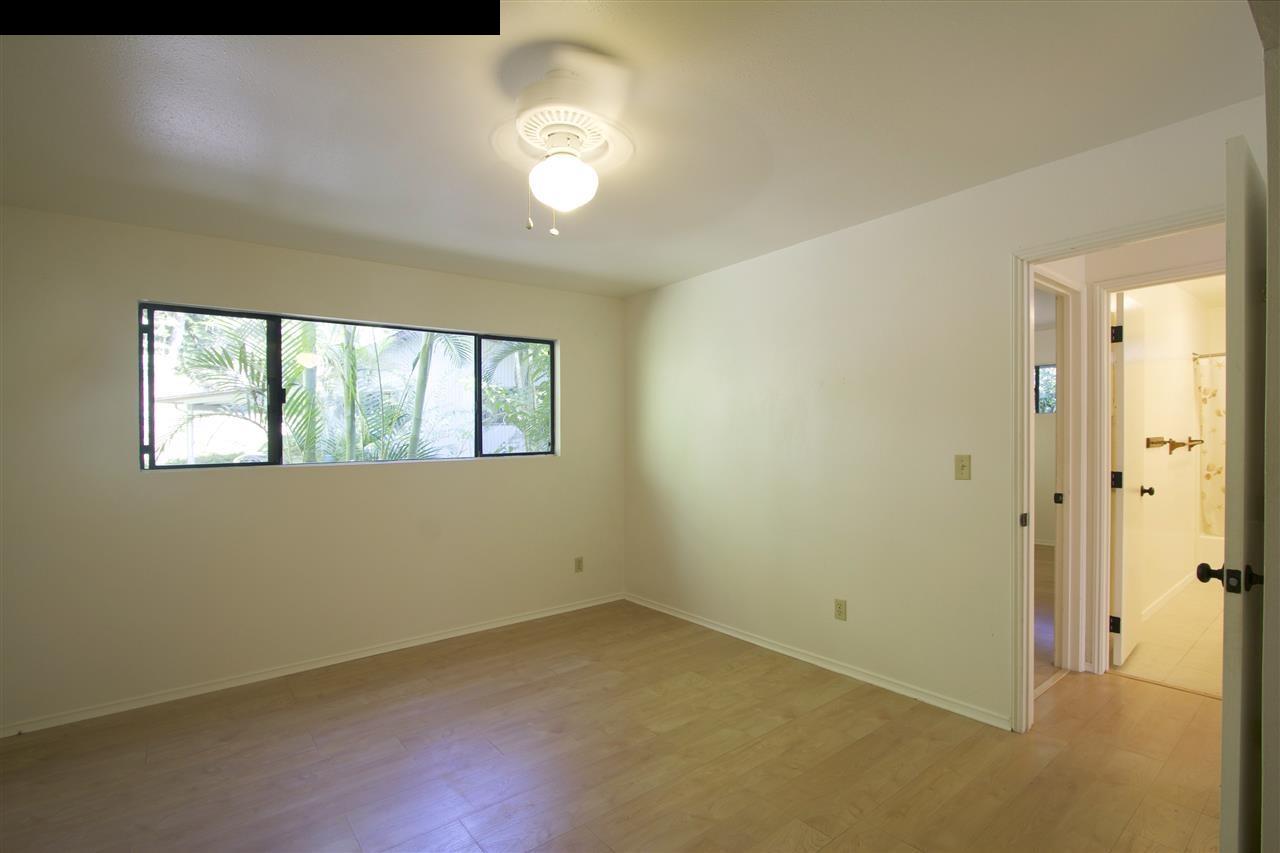 994 Kauhikoa Road Haiku, HI 96708 - Photo 9 of 13 an empty room with a window