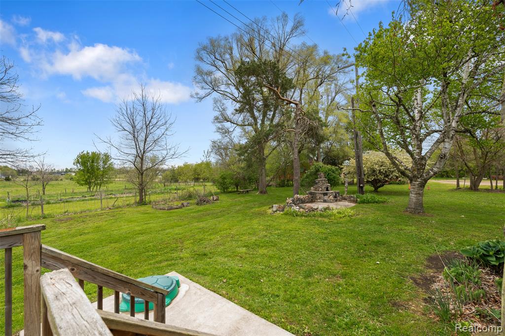 1775 Imlay City Road Lapeer, MI 48446 - Photo 32 of 60