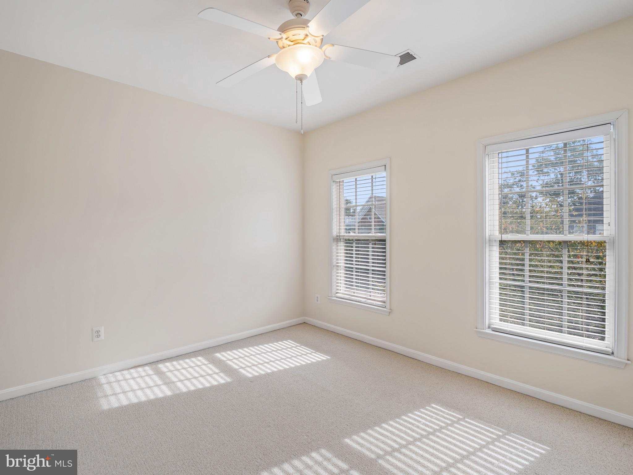24793 Shells Way Aldie, VA 20105 - Photo 25 of 35 Gallery Image 25