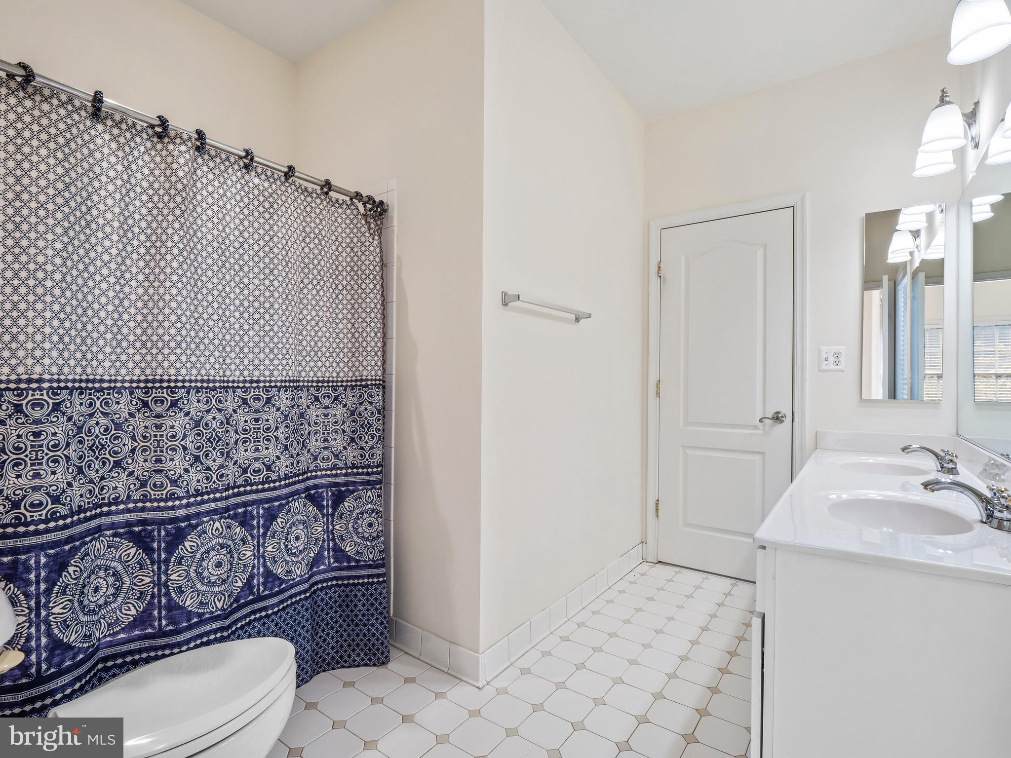 24793 Shells Way Aldie, VA 20105 - Photo 33 of 35 Gallery Image 33