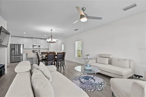 $289,000 | 1286 Wispy Cypress Drive, Kissimmee, FL 34746