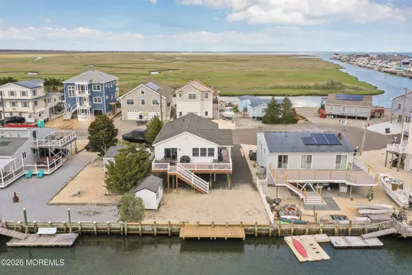 $675,000 | 468 Anchor Avenue, Tuckerton, NJ 08087