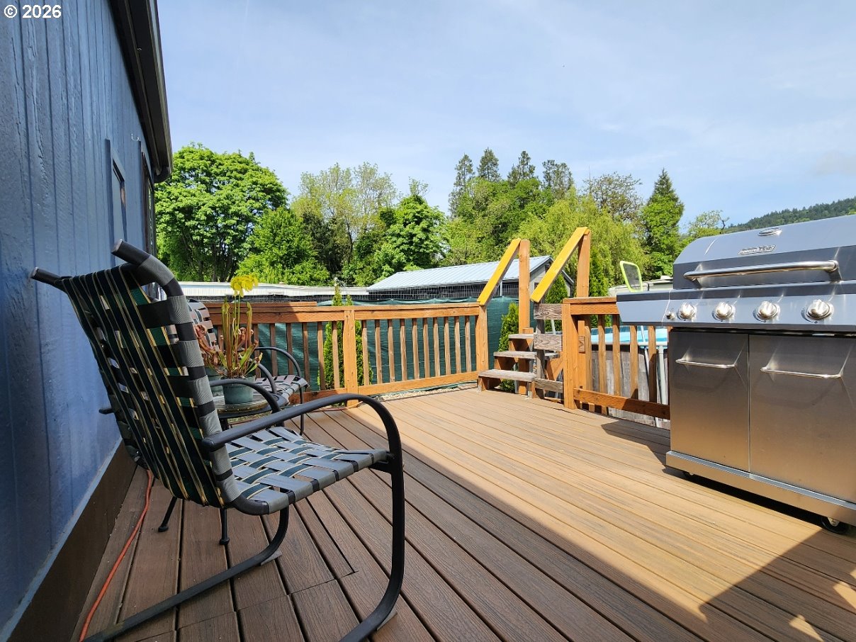 430 Birch Street Drain, OR 97435 - Photo 32 of 34 Deck