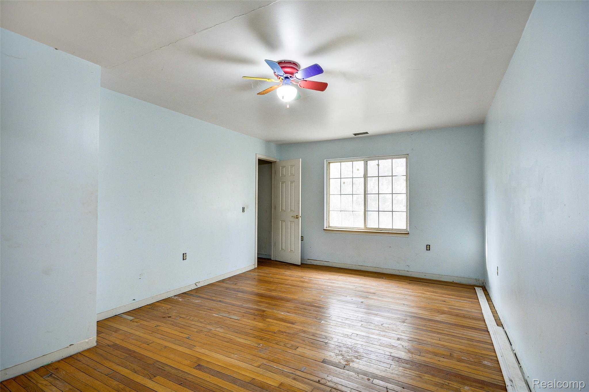 49905 Bog Road Belleville, MI 48111 - Photo 36 of 56 29.jpg