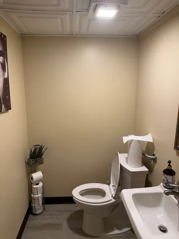 $400,000 | 213 North Chicago Street, Joliet, IL 60432