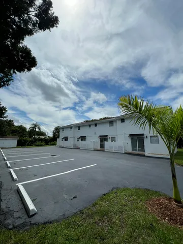 a view of a basket ball ground