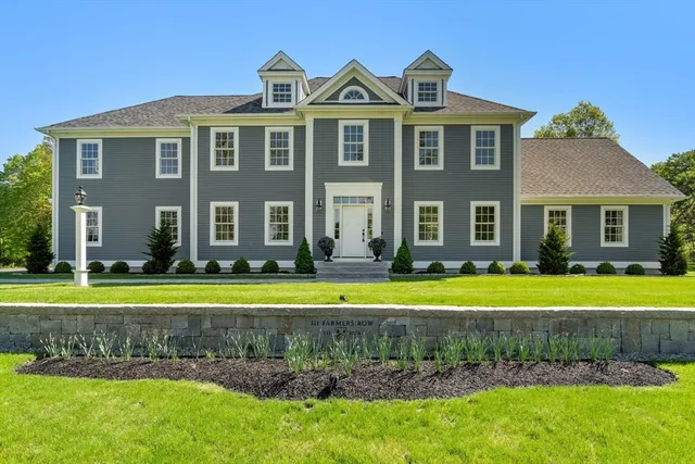 $1,699,000 | 111 Farmers Row, Groton, MA 01450