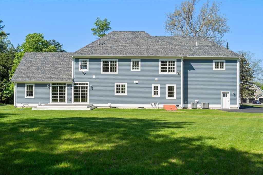 111 Farmers Row Groton, MA 01450 - Photo 29 of 32