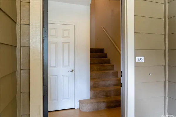 $3,600 | 7018 Hawaii Kai Drive, Unit 13, Honolulu, HI 96825
