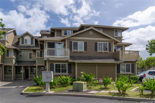 $3,600 | 7018 Hawaii Kai Drive, Unit 13, Honolulu, HI 96825