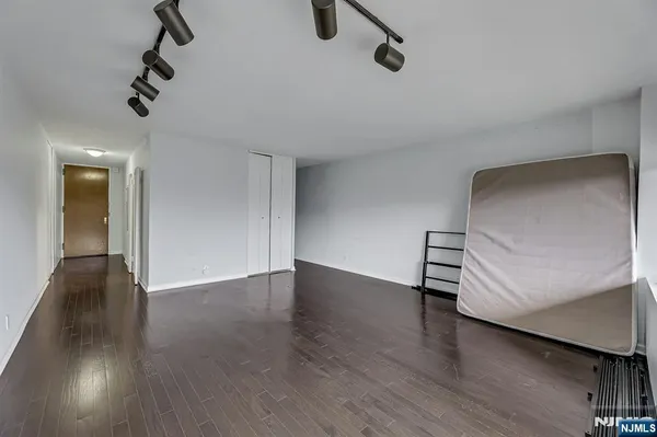 $115,000 | 6 Horizon Road, Unit 306, Fort Lee, NJ 07024