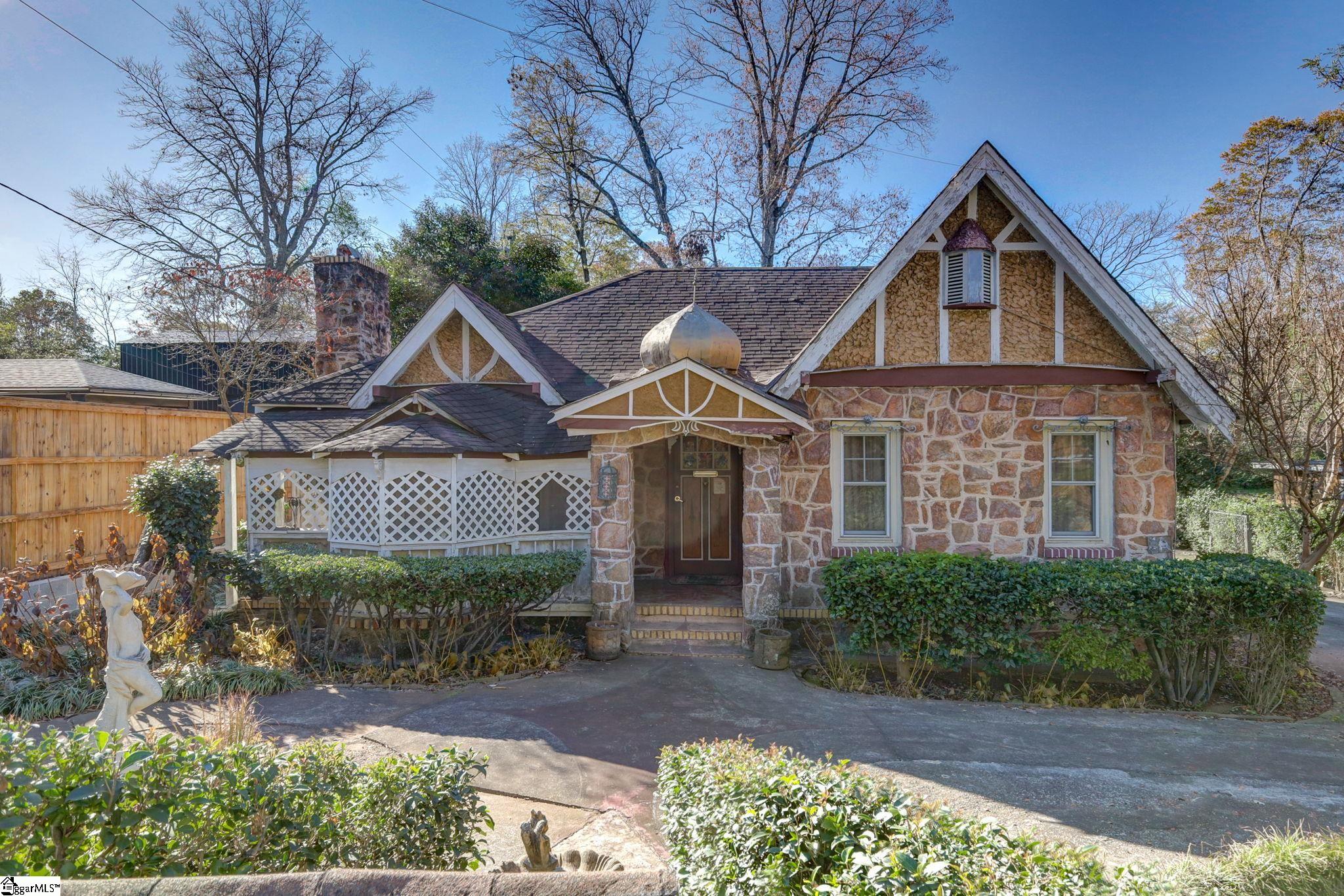 827 North Franklin Road Greenville, SC 29617 - Photo 1 of 28 Gallery Image 1