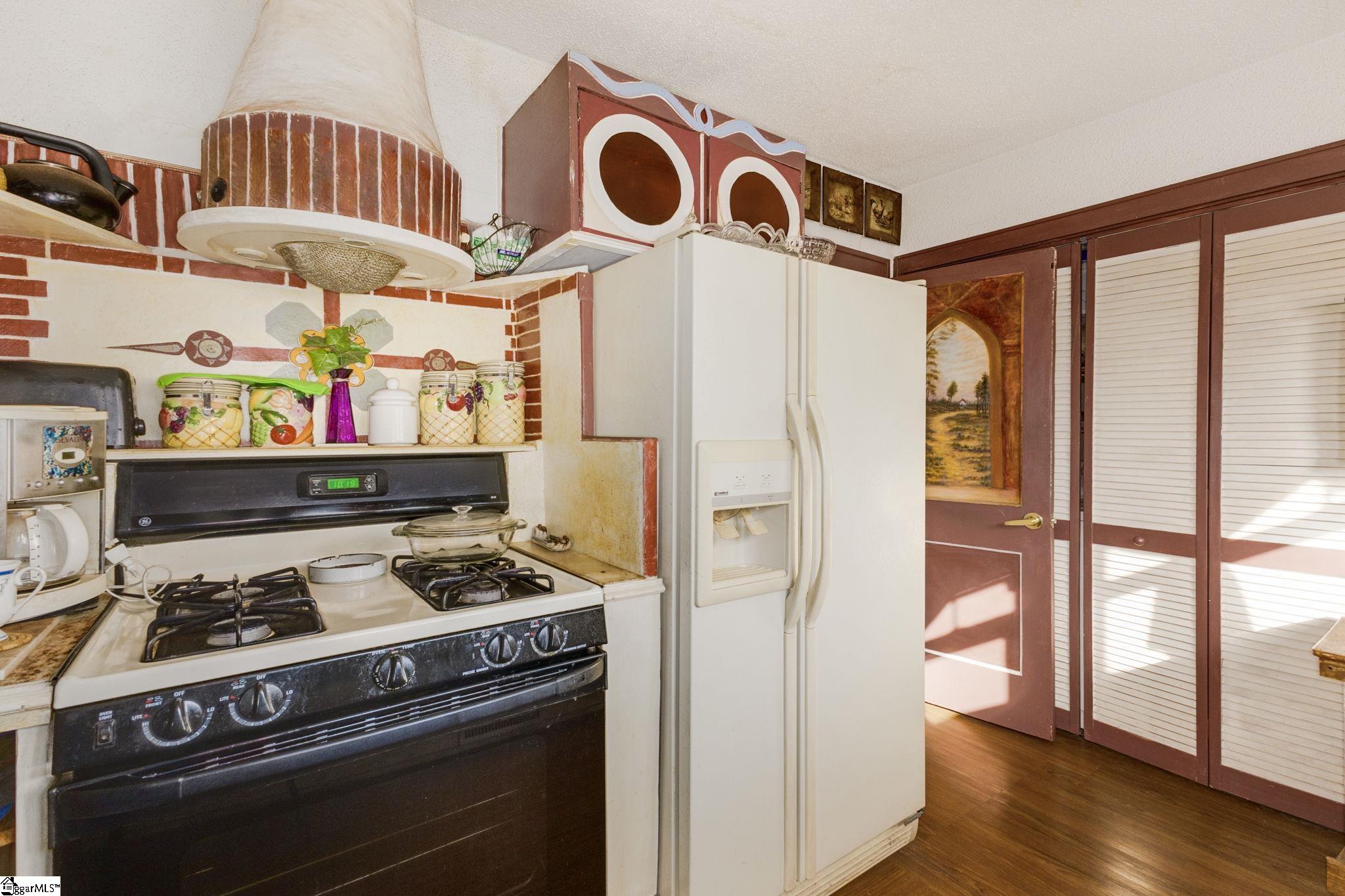 827 North Franklin Road Greenville, SC 29617 - Photo 15 of 28 Gallery Image 15