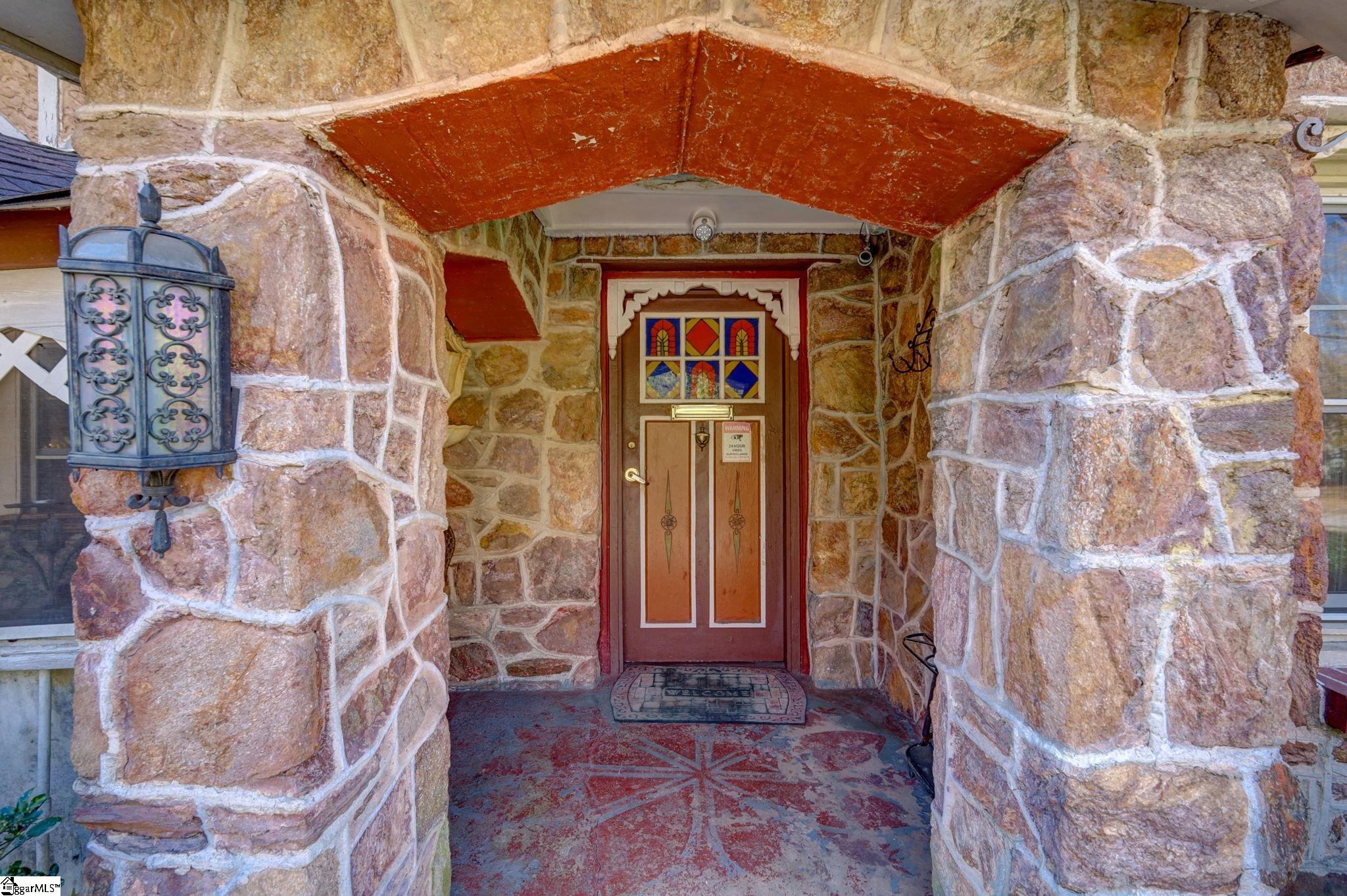 827 North Franklin Road Greenville, SC 29617 - Photo 3 of 28 Gallery Image 3