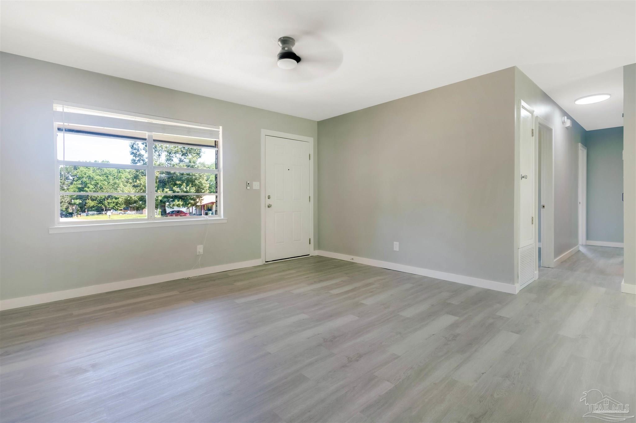 517 Ronda Street Pensacola, FL 32534 - Photo 14 of 42 Gallery Image 14