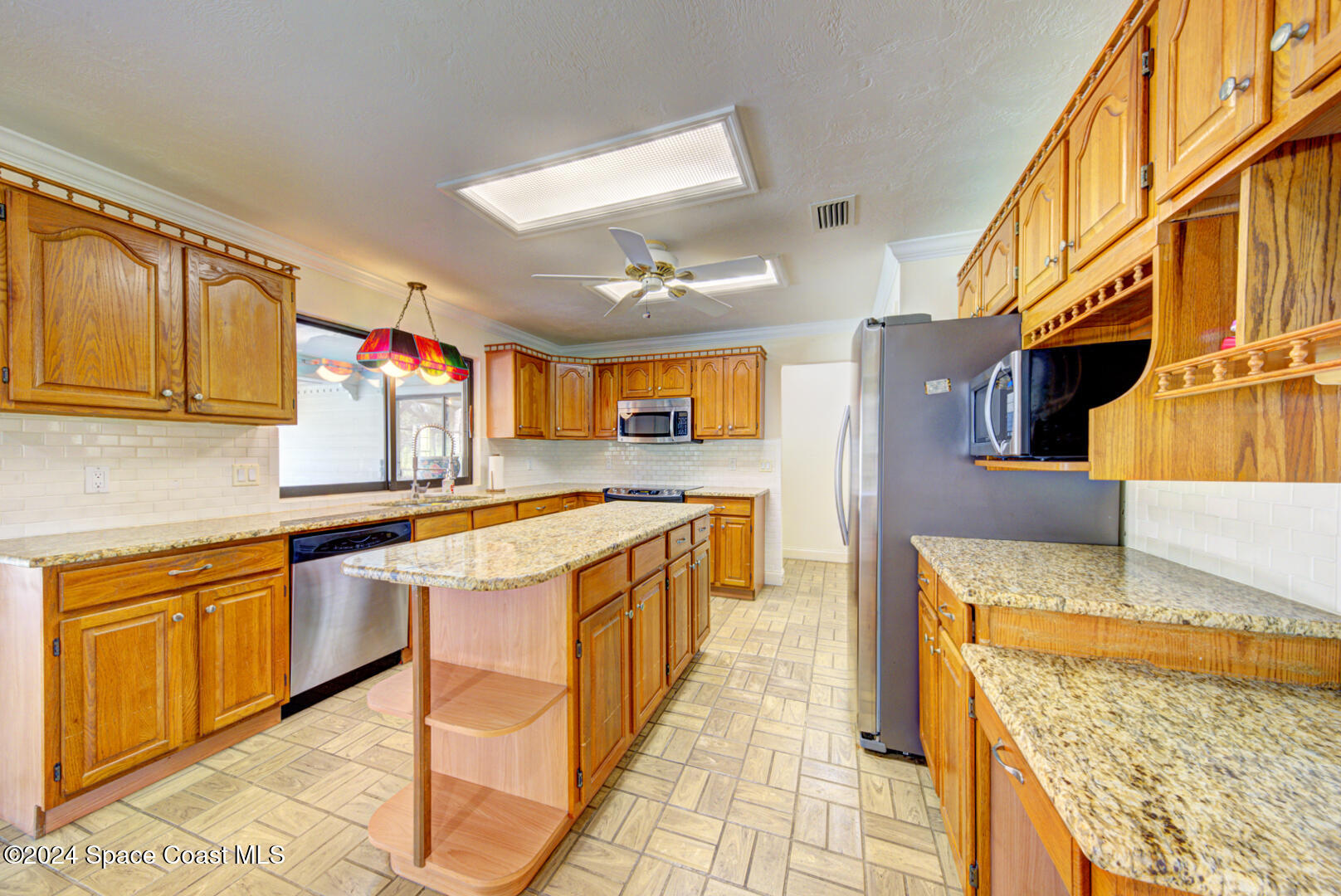 4050 Quail Path Road Cocoa, FL 32926 - Photo 20 of 60 kitchen with island