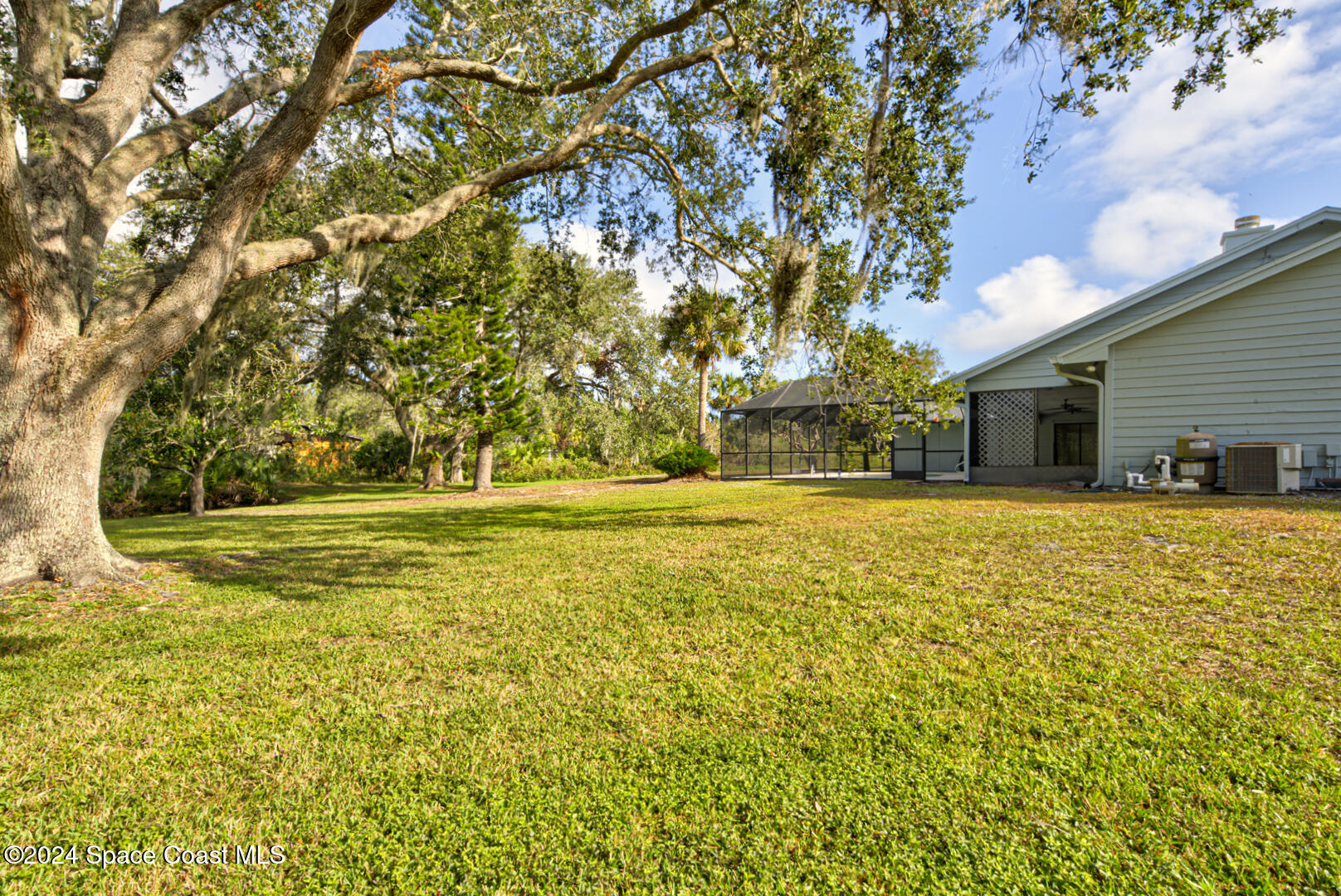 4050 Quail Path Road Cocoa, FL 32926 - Photo 57 of 60 backyard on lake
