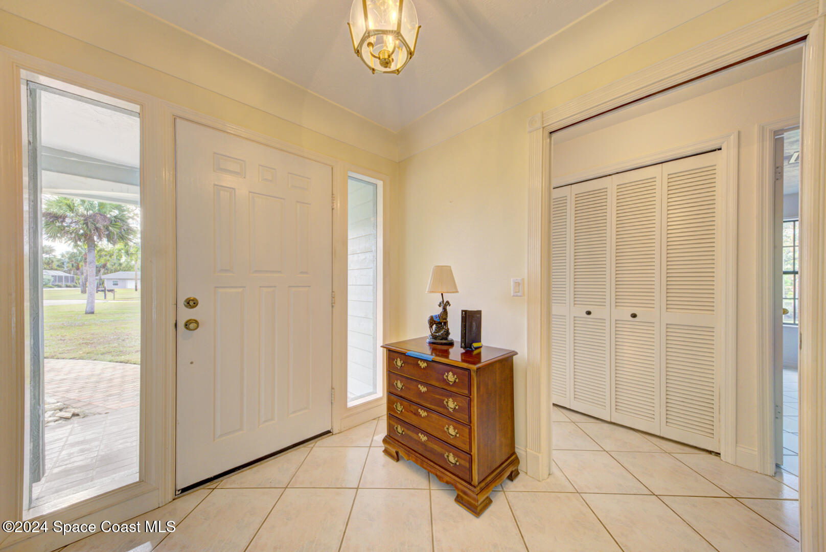 4050 Quail Path Road Cocoa, FL 32926 - Photo 7 of 60 foyer