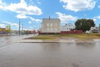 $150,000 | 690 Potters Avenue, Providence, RI 02907