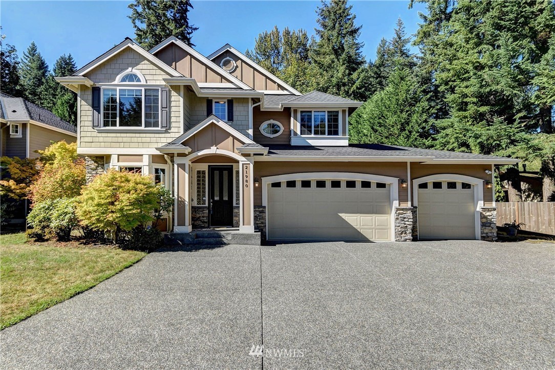 21980 Vine Road Brier, WA 98036 - Photo 2 of 36 Gallery Image 2
