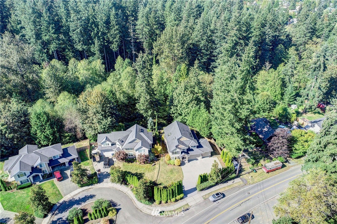 21980 Vine Road Brier, WA 98036 - Photo 34 of 36 Gallery Image 34