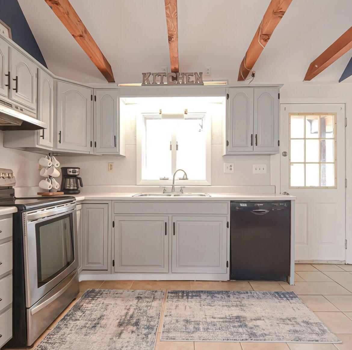 22 Ridgeway Circle North Waterboro, ME 04061 - Photo 6 of 23 Kitchen