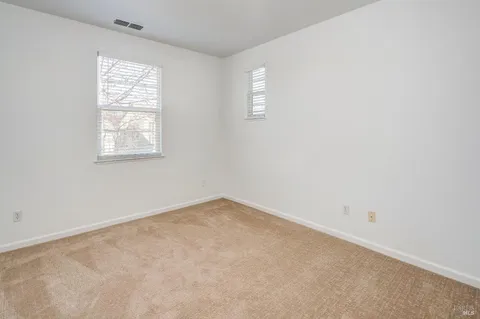 $549,500 | 1660 Glenmore Drive, Fairfield, CA 94533