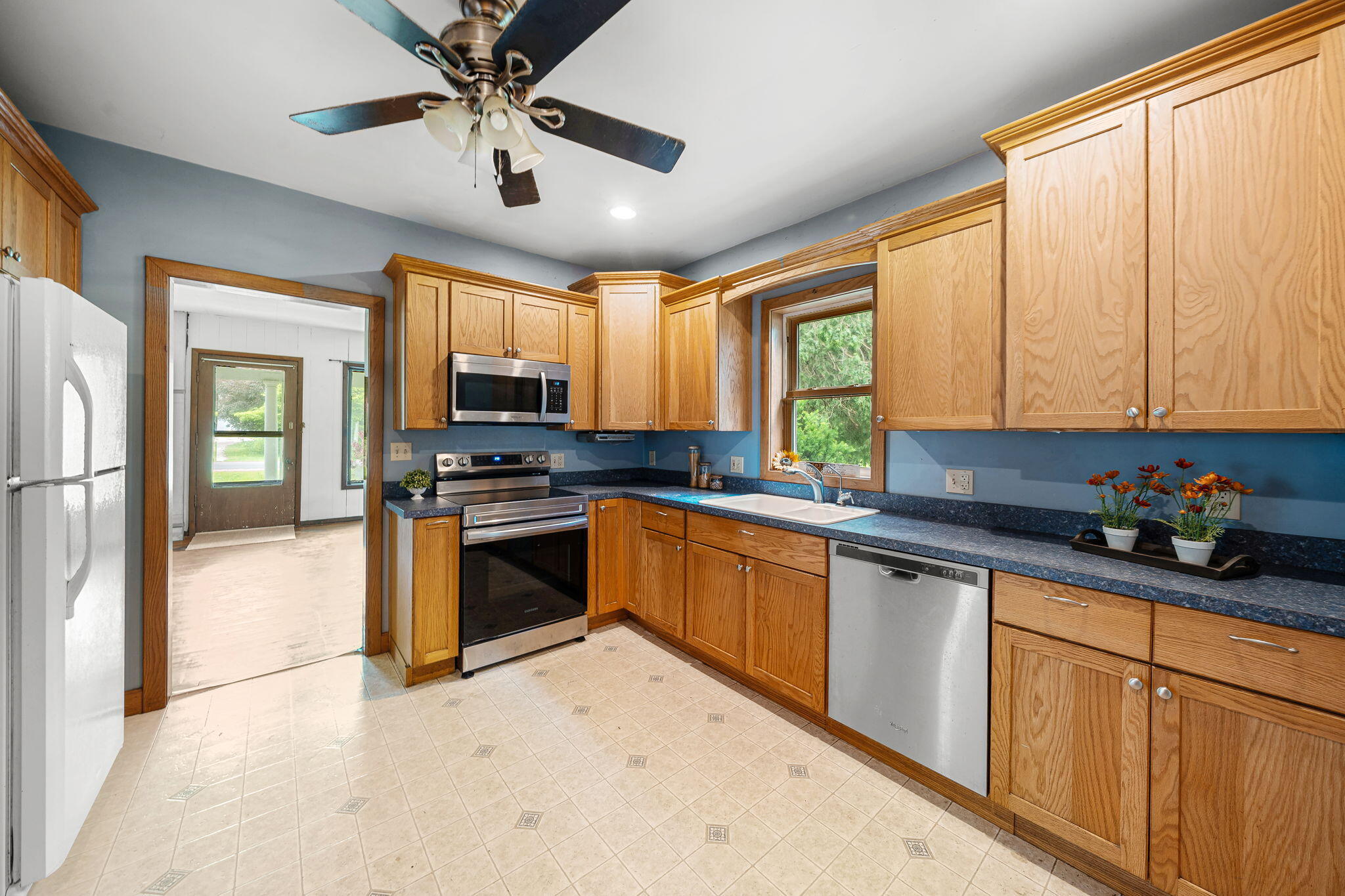 1820 West Rockey Weed Road Berrien Springs, MI 49103 - Photo 13 of 31 1820 W Rockey weed rd-14