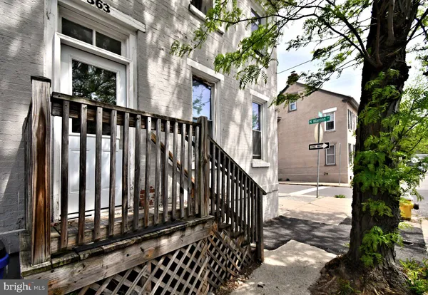 $1,200 | 563 King Street, Pottstown, PA 19464