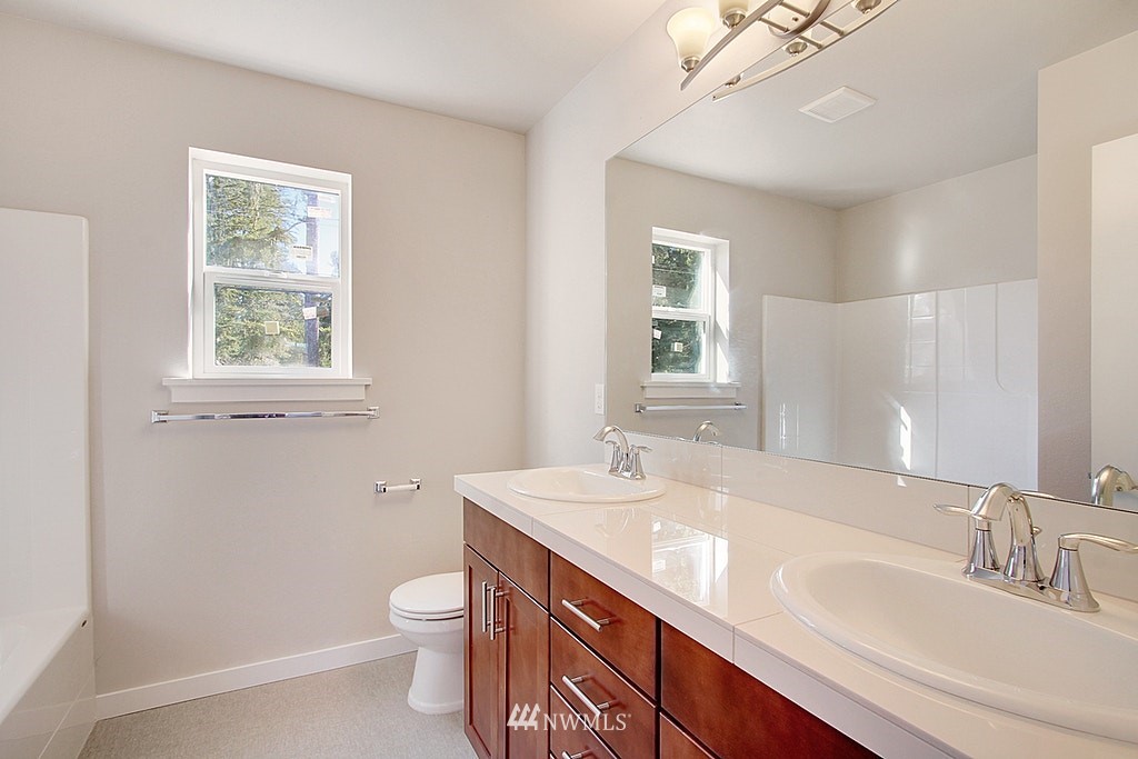 4431 217th Place Southeast Bothell, WA 98021 - Photo 14 of 19