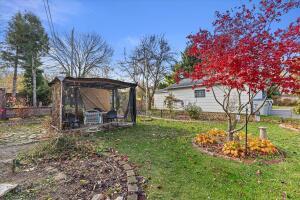 707 West Maplewood Court Milwaukee, WI 53221 - Photo 4 of 21 4R