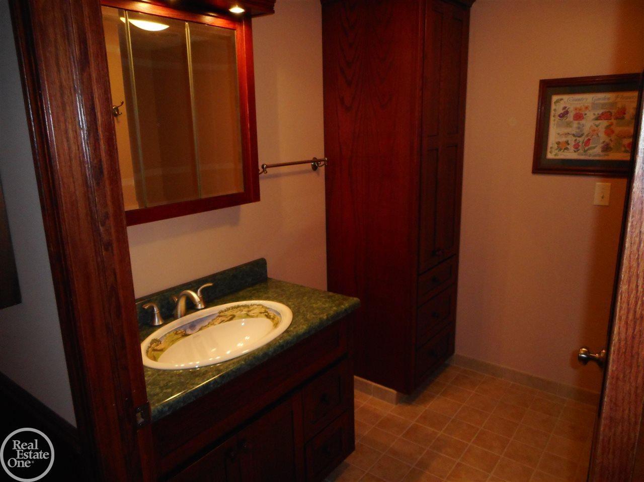 7430 Dalt Road Jackson, MI 49201 - Photo 36 of 38 31354092-35.JPG