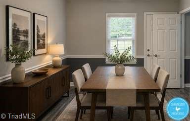 501 Greenbriar Road, Unit F Greensboro, NC 27405 - Photo 3 of 12