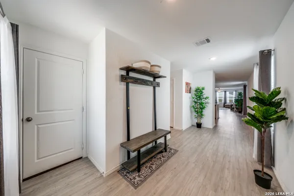 $259,999 | 5119 Hornbeck Heights, Converse, TX 78109