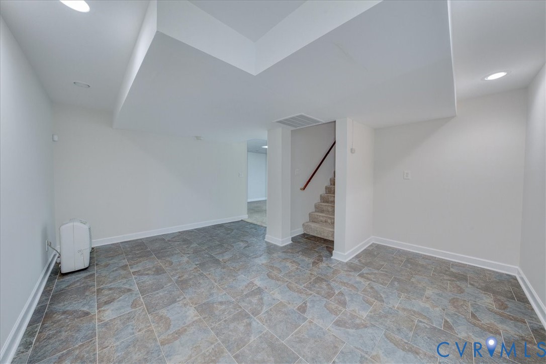 1813 Gildenborough Court Midlothian, VA 23113 - Photo 32 of 46 an empty room with staircase