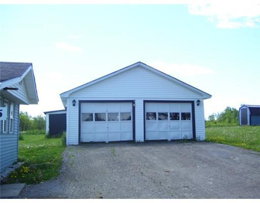 186 Everett Road Washburn, ME 04786 - Photo 3 of 18 Exterior Front.