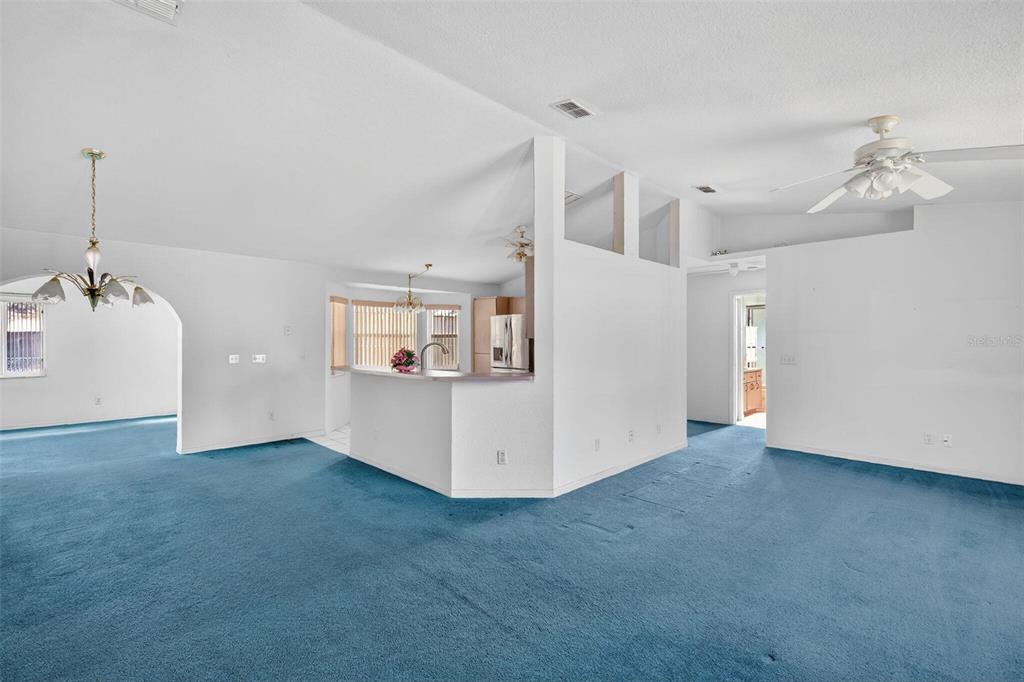 6118 Southwest 100th Loop Ocala, FL 34476 - Photo 5 of 28