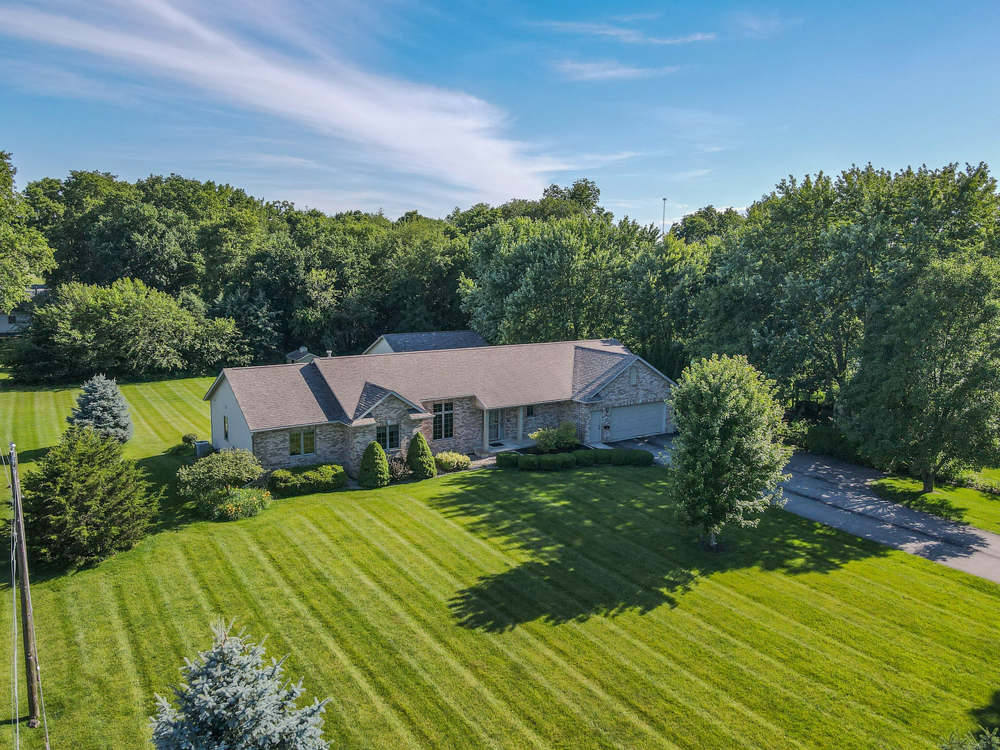 415 East Southmor Road Morris, IL 60450 - Photo 4 of 60