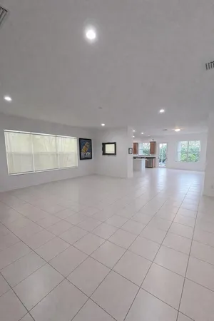 $6,000 | 118 Casa Grande Court, Palm Beach Gardens, FL 33418