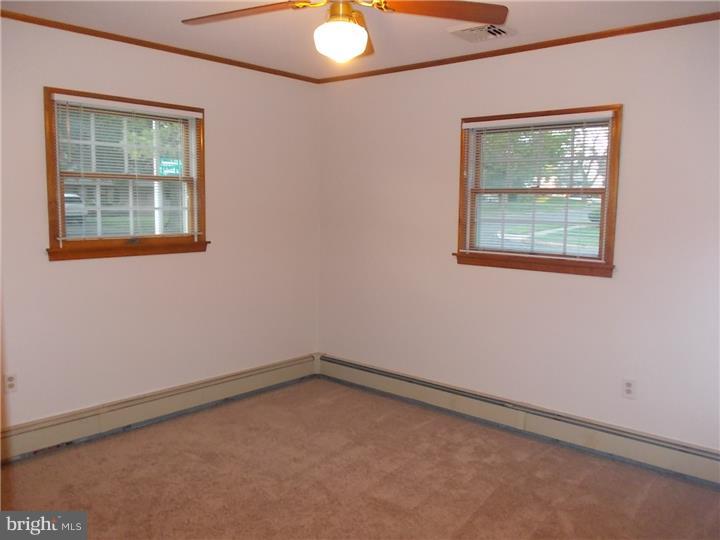 33 Jadewood Road Levittown, PA 19056 - Photo 14 of 23 Bedroom - Main