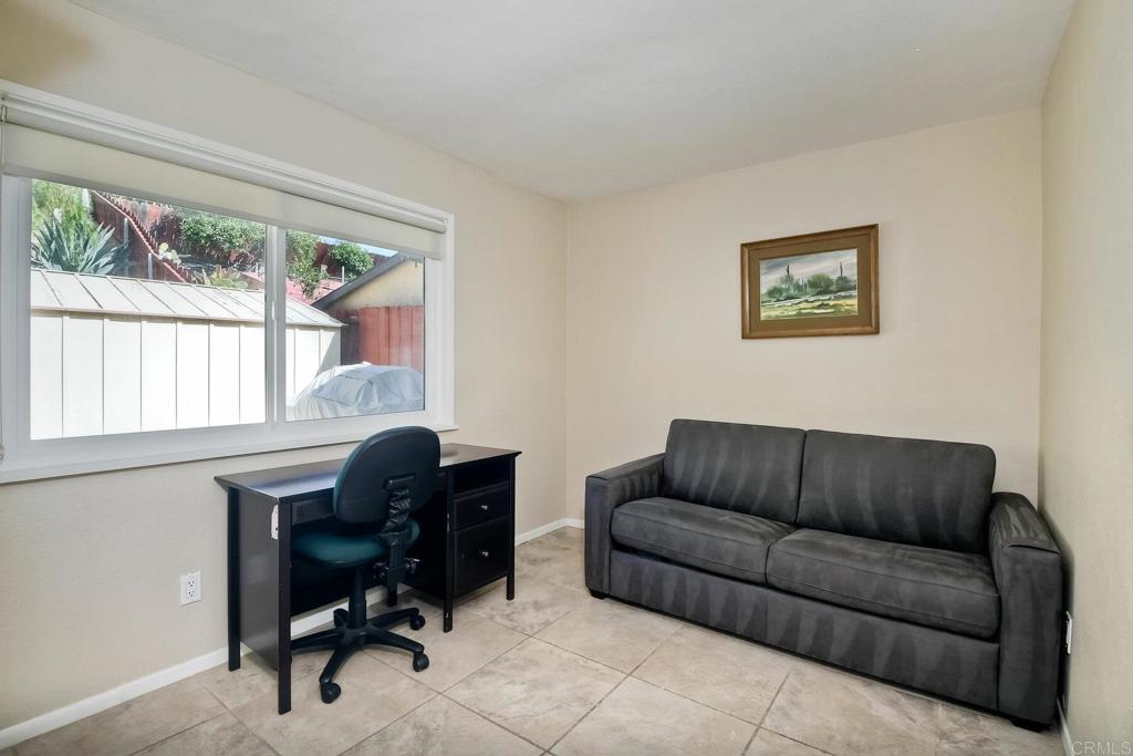 4524 Royal Oak Drive Oceanside, CA 92056 - Photo 12 of 23