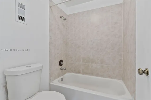 $294,900 | 9704 Hammocks Boulevard, Unit 201, Miami, FL 33196