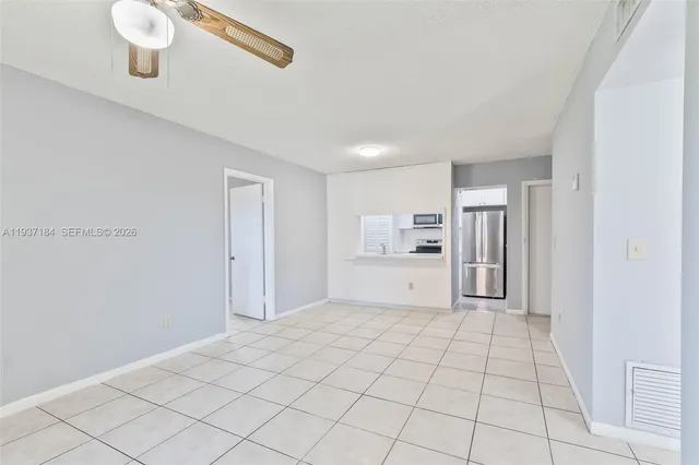 $294,900 | 9704 Hammocks Boulevard, Unit 201, Miami, FL 33196