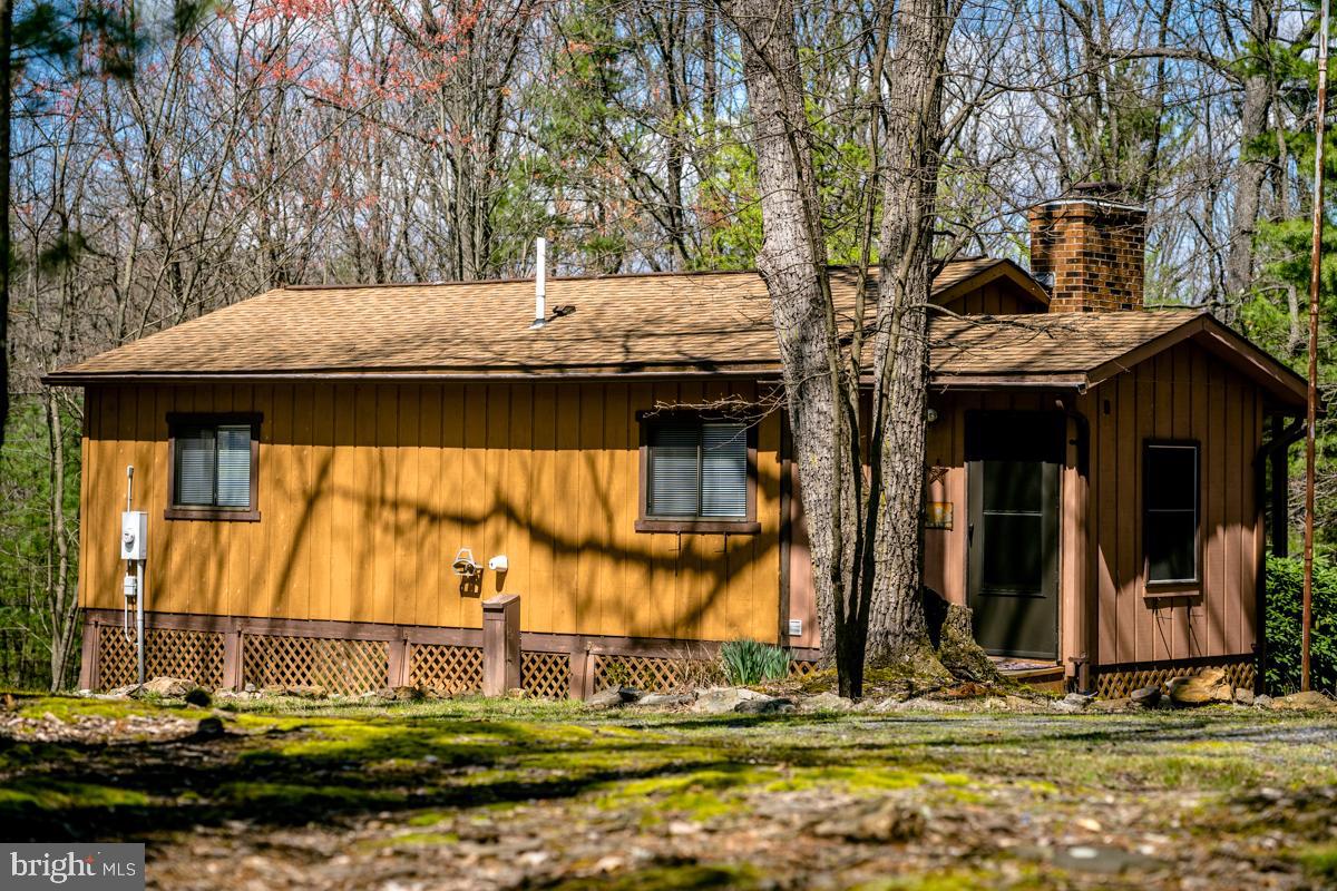 877 North Maple Road Mount Jackson, VA 22842 - Photo 39 of 42 a view of a house with large trees