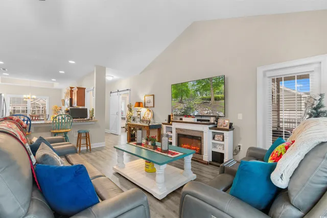 $308,900 | 208 Baylee Circle, Galivants Ferry, SC 29544