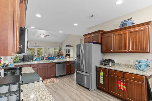 $308,900 | 208 Baylee Circle, Galivants Ferry, SC 29544