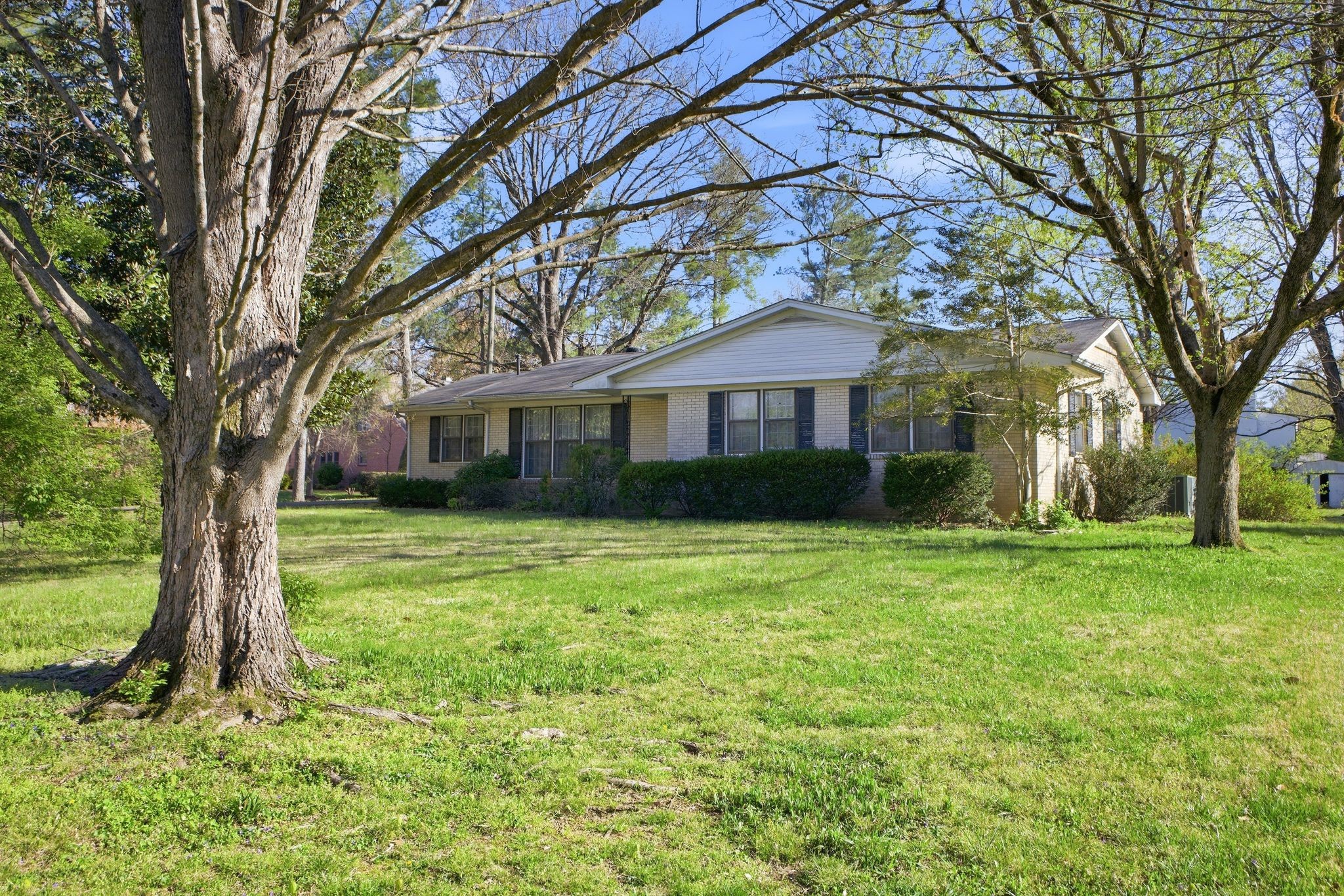 710 Murfreesboro Road Franklin, TN 37064 - Photo 3 of 24